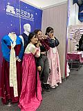 Vistiendo un Hanbok - SOFA 2022